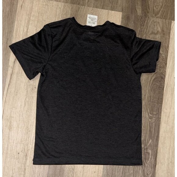 Adidas Kids T-Shirt Size 6 Black & Red Polyester Short Sleeve - Picture 3 of 3